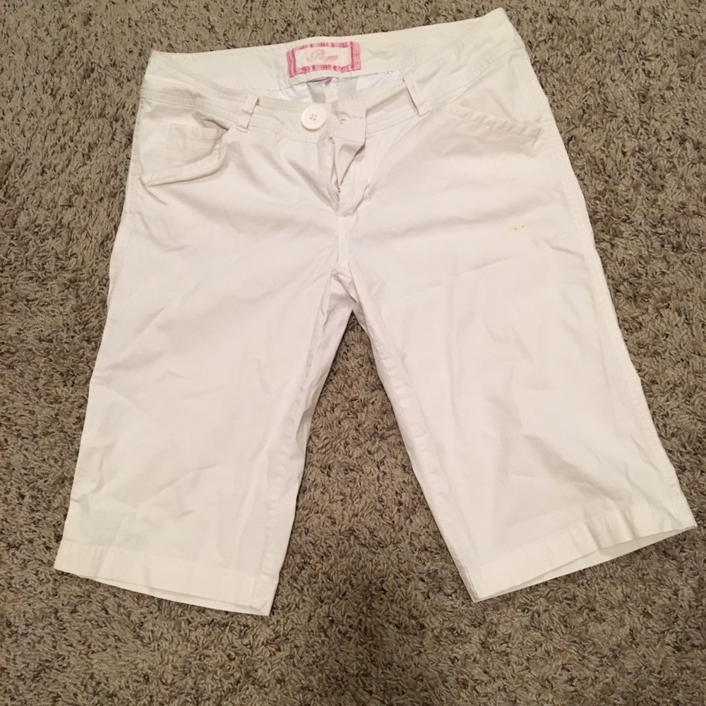 Plugg White Shorts